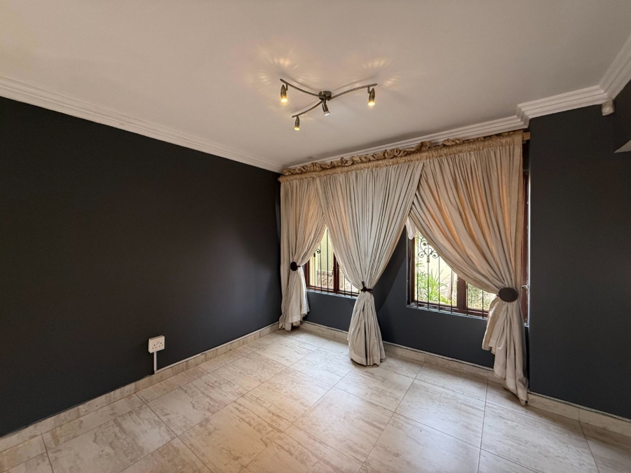 4 Bedroom Property for Sale in Melodie North West